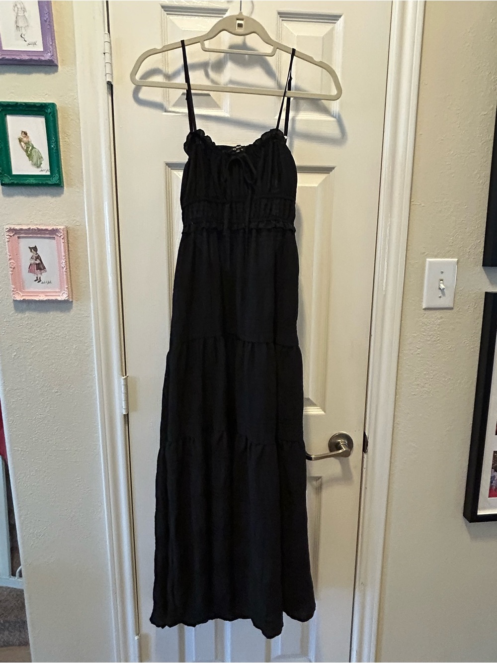 Camellia  Black Tiered Backless Maxi Dress with Spaghetti Straps